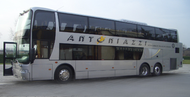 Noleggio autobus con conducente per viaggio nazionale e internazionale